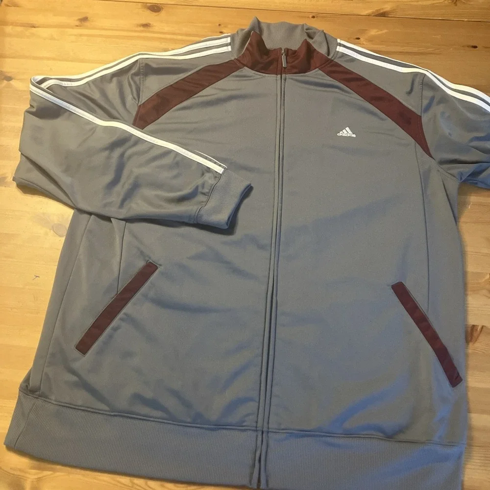 ADIDAS Full Zip Up Mock Neck Long Sleeve Gray Maroon Track Jacket Men's Size 2XL